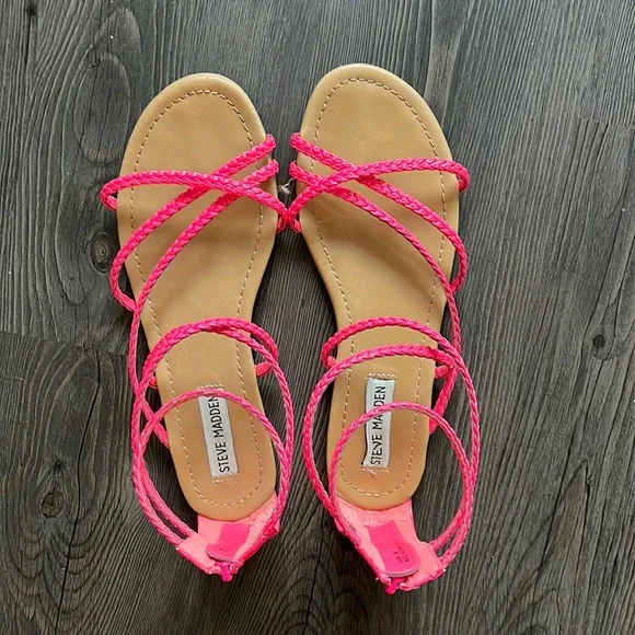 Steve Madden strappy patent leather pink sandals - Picture 1 of 6
